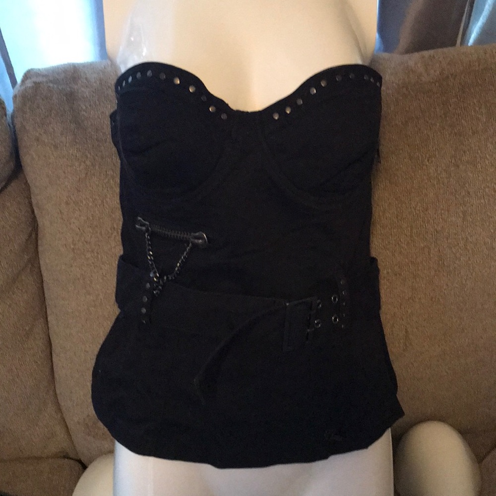 Guess top